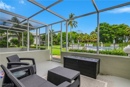apt-c1-215 Cypress Way E, NAPLES, FL, 34110-1267 | Card Image