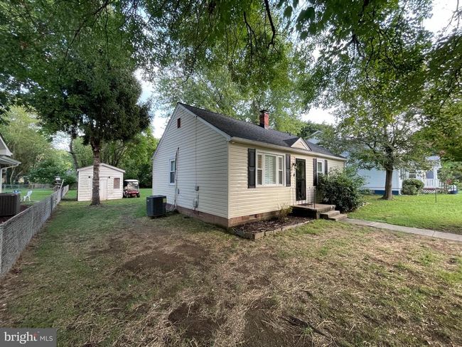 208 Mimosa Ave, House other with 3 bedrooms, 1 bathrooms and null parking in COLONIAL BEACH VA | Image 26