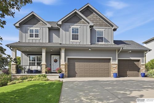 7728 N 159th St, Bennington, NE, 68007-1827 | Card Image