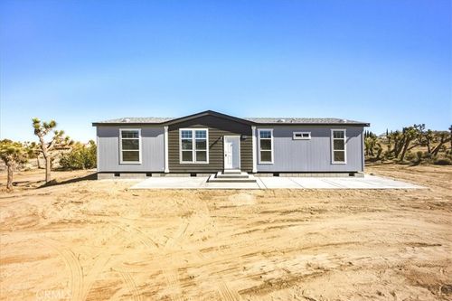 11475 Descanso Rd, Pinon Hills, CA, 92372 | Card Image