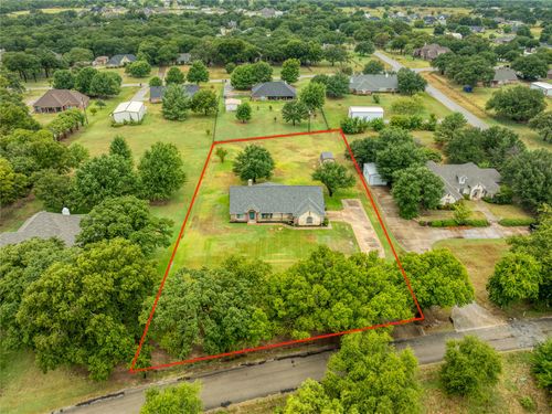 510 Highland Rd, Springtown, TX, 76082-7168 | Card Image