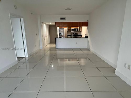 5510-1750 N Bayshore Dr, Miami, FL, 33132-3222 | Card Image