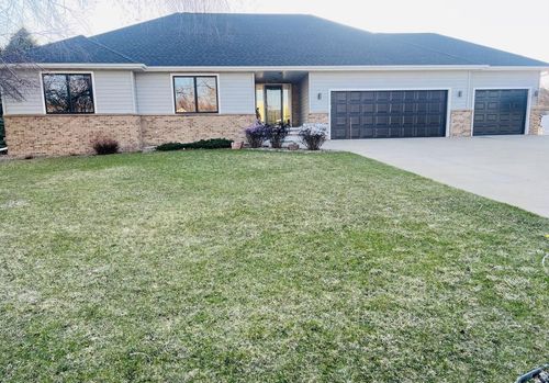 1406 26th St Sw, Austin, MN, 55912-5134 | Card Image