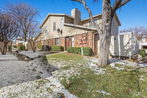apt-393-2240 Tarpley Rd, Carrollton, TX, 75006-2436 | Card Image