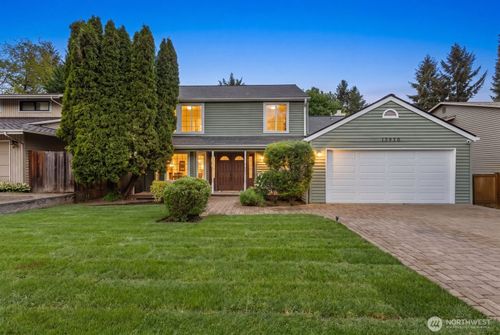 13920 101st Pl Ne, Kirkland, WA, 98034-5218 | Card Image