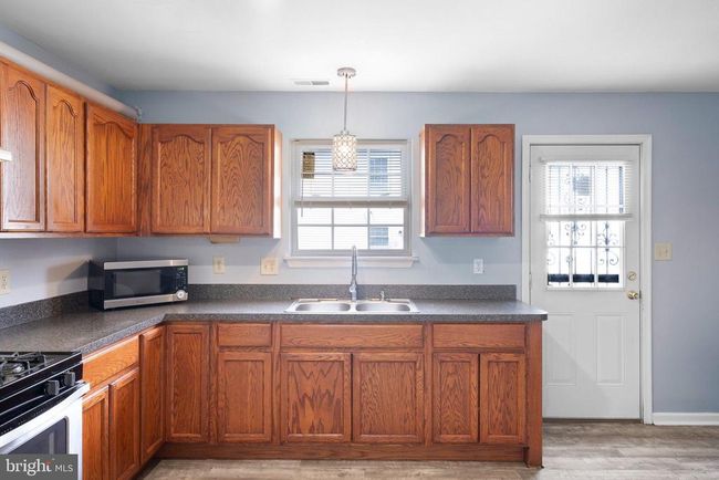 1139 E 14 Th St, Townhouse with 3 bedrooms, 2 bathrooms and null parking in WILMINGTON DE | Image 10