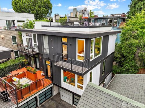 609 15th Ave E, Seattle, WA, 98112-4523 | Card Image