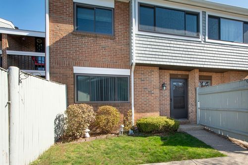 59-59 Rosewood Dr, Stoughton, MA, 02072-4925 | Card Image