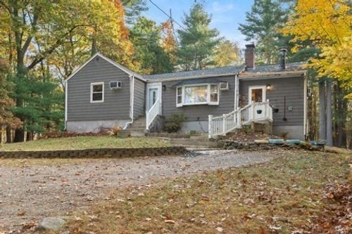 54 Willowdale Rd, Topsfield, MA, 01983-1214 | Card Image