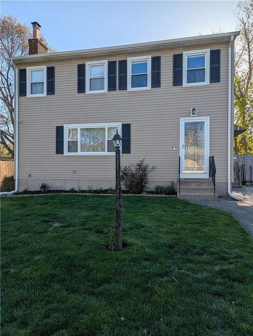 74 Williams Street, Cumberland, RI, 02864 | Card Image