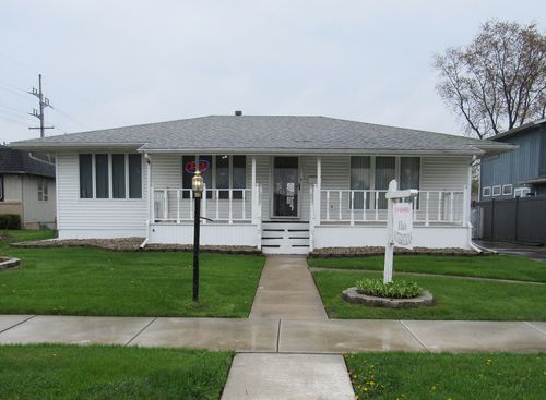 843 N Ernest St, Griffith, IN, 46319-2025 | Card Image