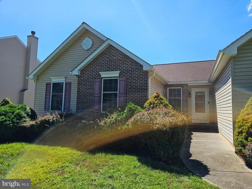 132 Olivine Cir, TOWNSEND, DE, 19734-2001 | Card Image