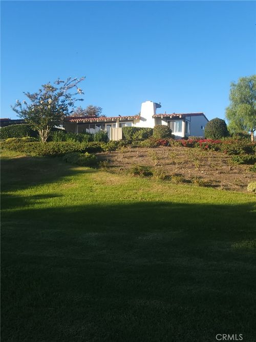 2010 Vista Cajon, Newport Beach, CA, 92660-3910 | Card Image