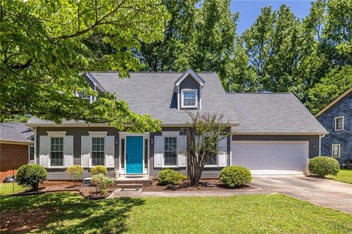 1744 Pierce Arrow Pkwy, Tucker, GA, 30084-7537 | Card Image
