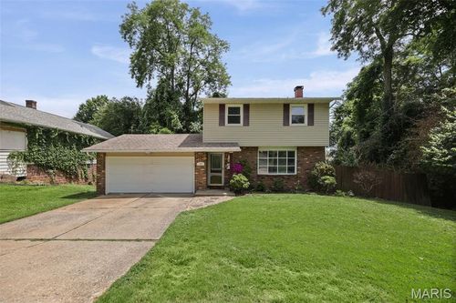 219 Patterson Pl, Alton, IL, 62002-2273 | Card Image