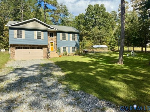 205 Clinton Dr, Ruther Glen, VA, 22546-5118 | Card Image