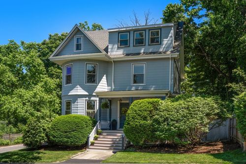 40 Goden St, Belmont, MA, 02478 | Card Image