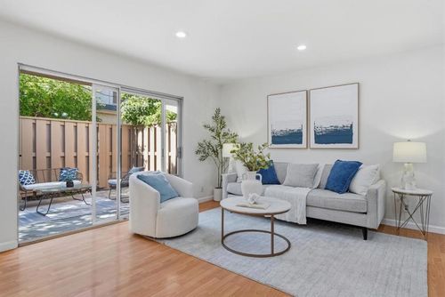85-125 Connemara Way, Sunnyvale, CA, 94087 | Card Image