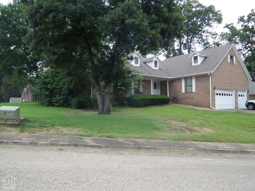 2023 Lion Heart Ln, Jonesboro, AR, 72404-0590 | Card Image