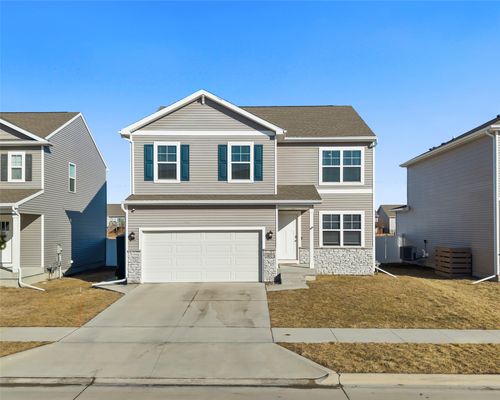 602 Elizabeth Ln Nw, Bondurant, IA, 50035-1443 | Card Image