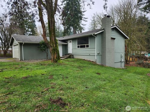 20 Se Holly Pl, Shelton, WA, 98584-9302 | Card Image