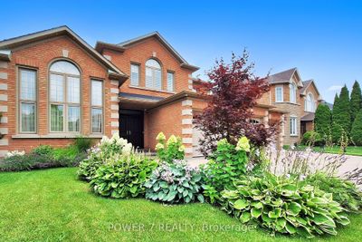 100 Forester Cres, House other with 4 bedrooms, 5 bathrooms and 6 parking in Markham ON | Image 2