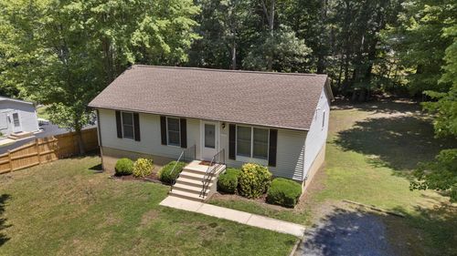 745 White Sands Dr, LUSBY, MD, 20657-2022 | Card Image