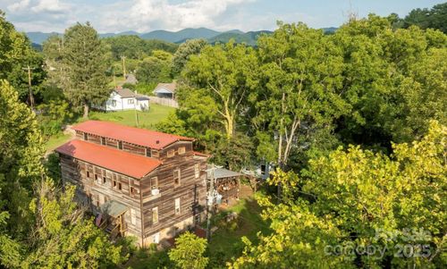 9/1 Old Mill Ln, Weaverville, NC, 28787 | Card Image