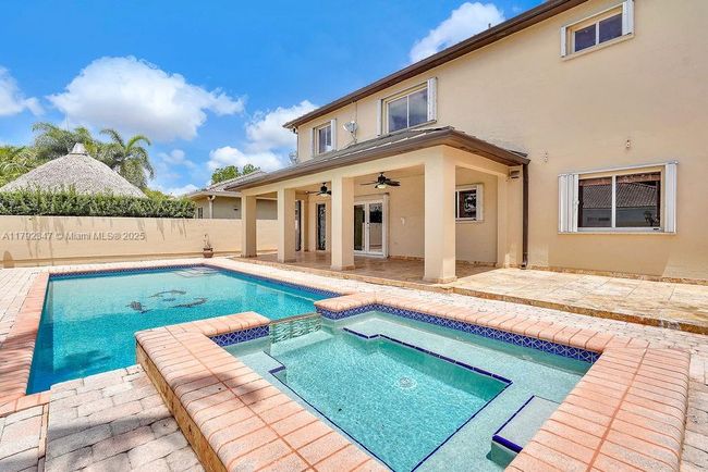 16732 Nw 89 Th Pl, House other with 4 bedrooms, 3 bathrooms and null parking in Miami Lakes FL | Image 58