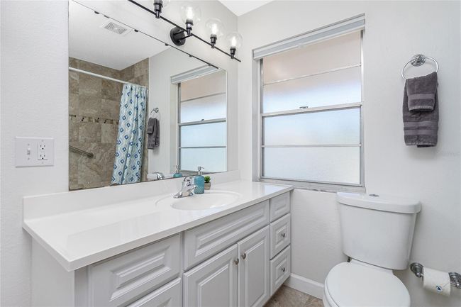 UNIT-2B - 2375 N Beach Rd, Condo with 2 bedrooms, 1 bathrooms and null parking in Englewood FL | Image 25
