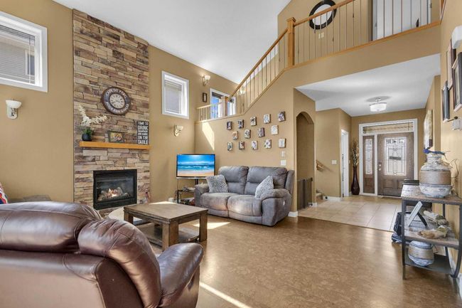 7 Elma St, House other with 4 bedrooms, 4 bathrooms and 6 parking in Lacombe AB | Image 5