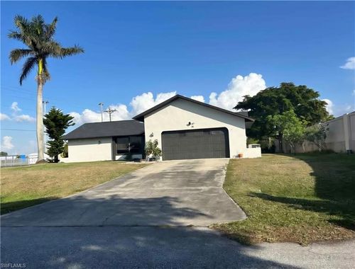 2401 Sw 2nd Pl, Cape Coral, FL, 33914 | Card Image