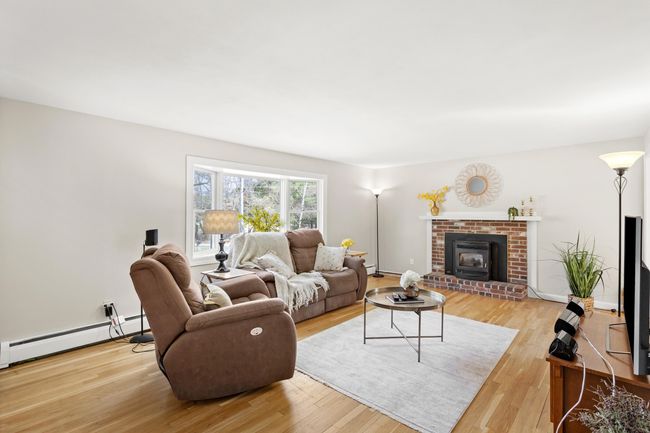 7 Den Ave, House other with 3 bedrooms, 2 bathrooms and null parking in Merrimack NH | Image 7