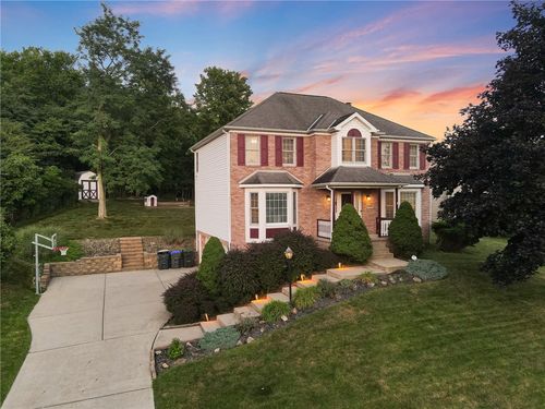 113 Autumn Hill Dr, Cranberry Twp, PA, 16066-4837 | Card Image