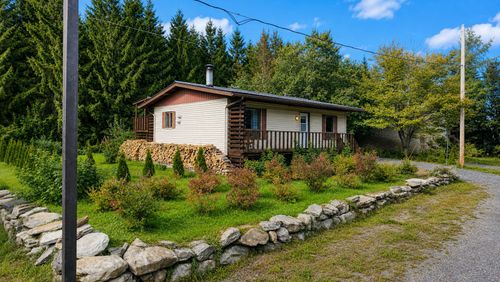 889 Ch Du Bord-De-L'Eau, Saint-Henri-De-Lévis, QC, G0R3E0 | Card Image