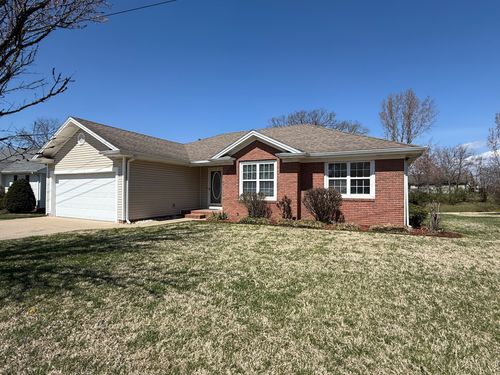 500 Clifton Ct, Hopkinsville, KY, 42240-7955 | Card Image