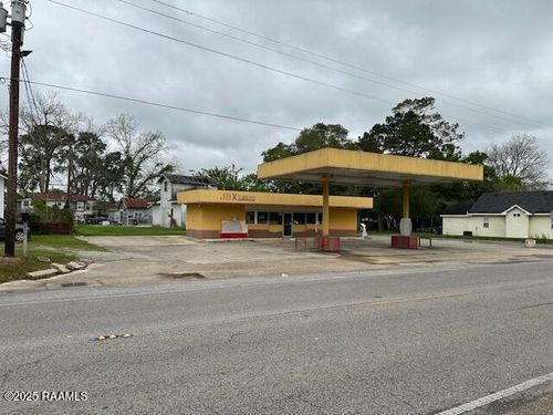 1200 S State St, Abbeville, LA, 70510-7447 | Card Image