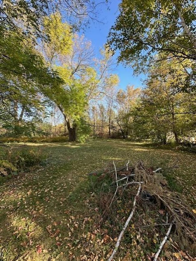410 Park St E, House other with 3 bedrooms, 2 bathrooms and null parking in New Germany MN | Image 7