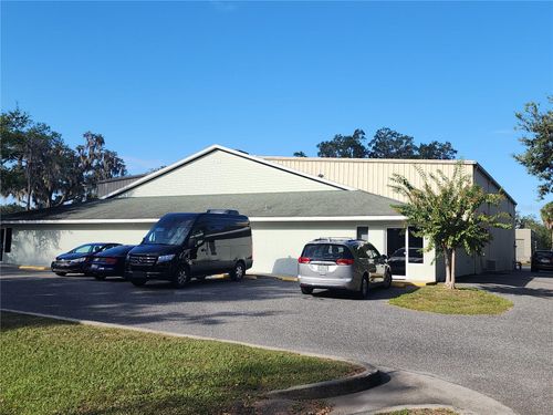 711 N 3rd St, Leesburg, FL, 34748-4495 | Card Image