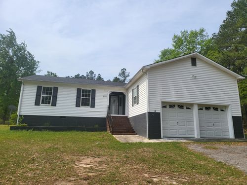 4000 N Center Rd, Hartsville, SC, 29550-8823 | Card Image