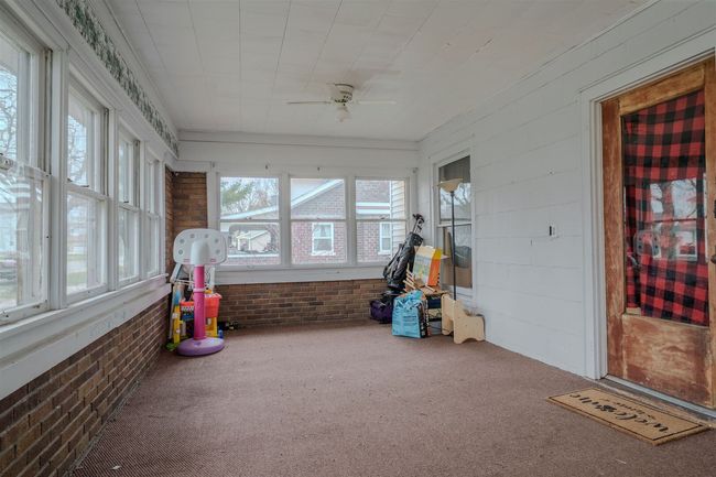 101 W Franklin St, House other with 3 bedrooms, 2 bathrooms and 2 parking in Carlock IL | Image 14