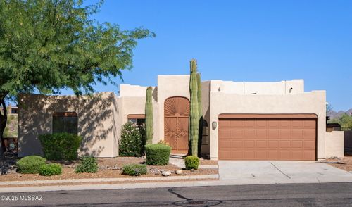 12751 N Meadview Way, Oro Valley, AZ, 85755-6634 | Card Image