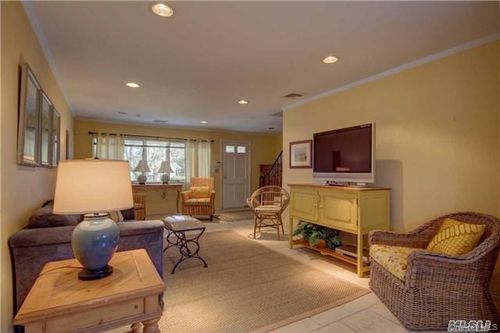 85 Jefferson Blvd, Atlantic Beach, NY, 11509-1404 | Card Image