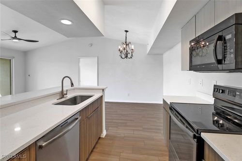apt-135-4720 Saint Croix Ln, NAPLES, FL, 34109-3511 | Card Image