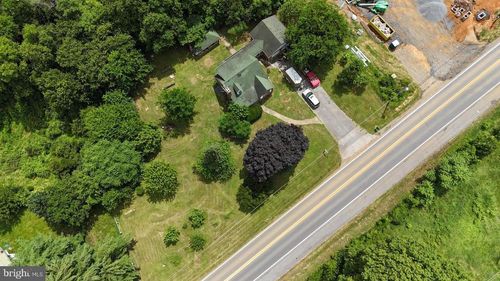 88 Mid Atlantic Pkwy, MARTINSBURG, WV, 25404-3885 | Card Image