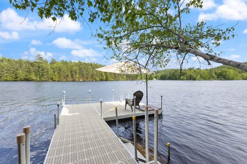 122 Onamor Dr, West Newfield, ME, 04095-3320 | Card Image