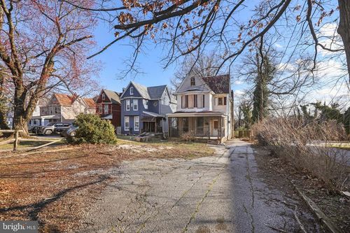 705 Woodbourne Ave, BALTIMORE, MD, 21212-4207 | Card Image