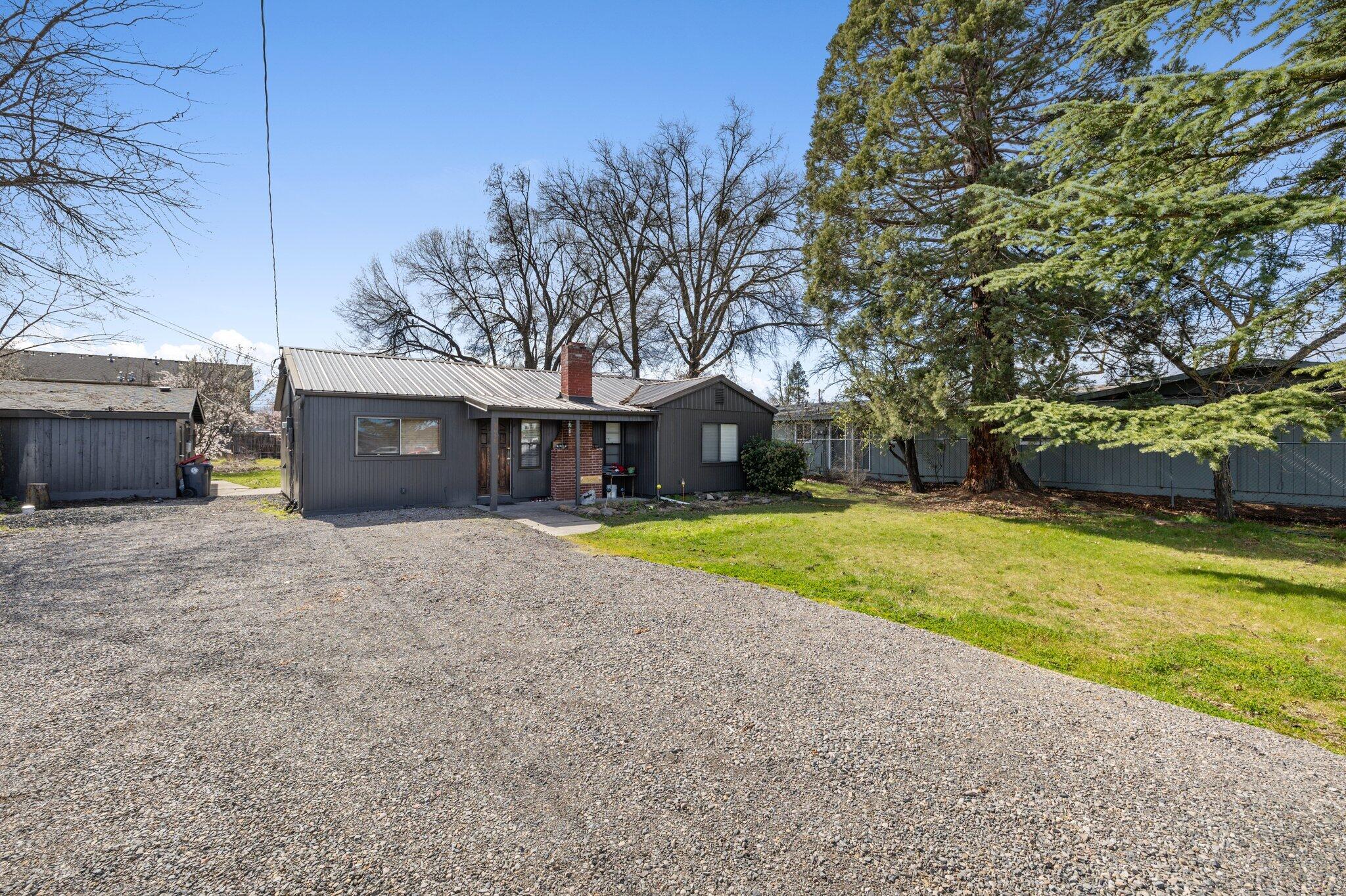 Roberts Rd, Medford, OR 97504