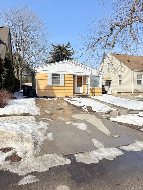 17633 Henry St, Melvindale, MI, 48122-1040 | Card Image