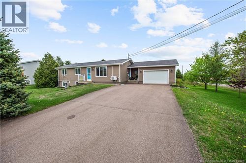 282 Irving Blvd, Bouctouche, NB, E4S3L8 | Card Image